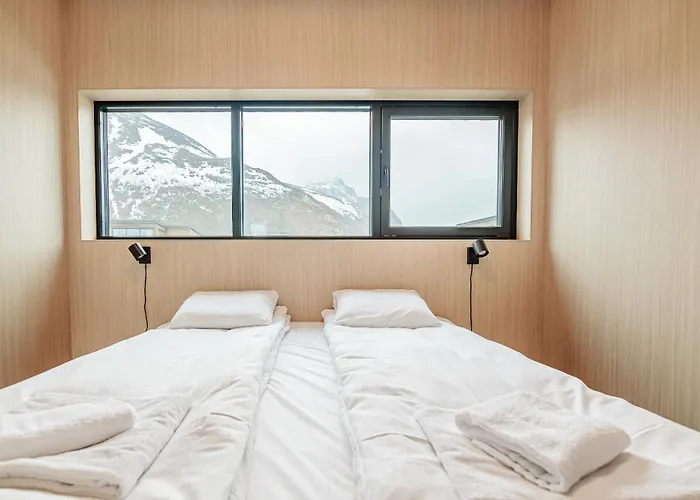 Northern Retreat * Lyngværet